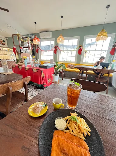 Waroeng Bistrot